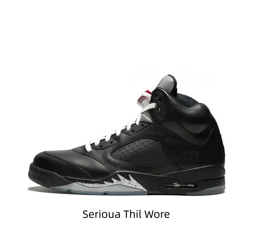 Full black smooth leather running shoes with transparent outsole, minimalist sharp design fits all dark streetwear outfits