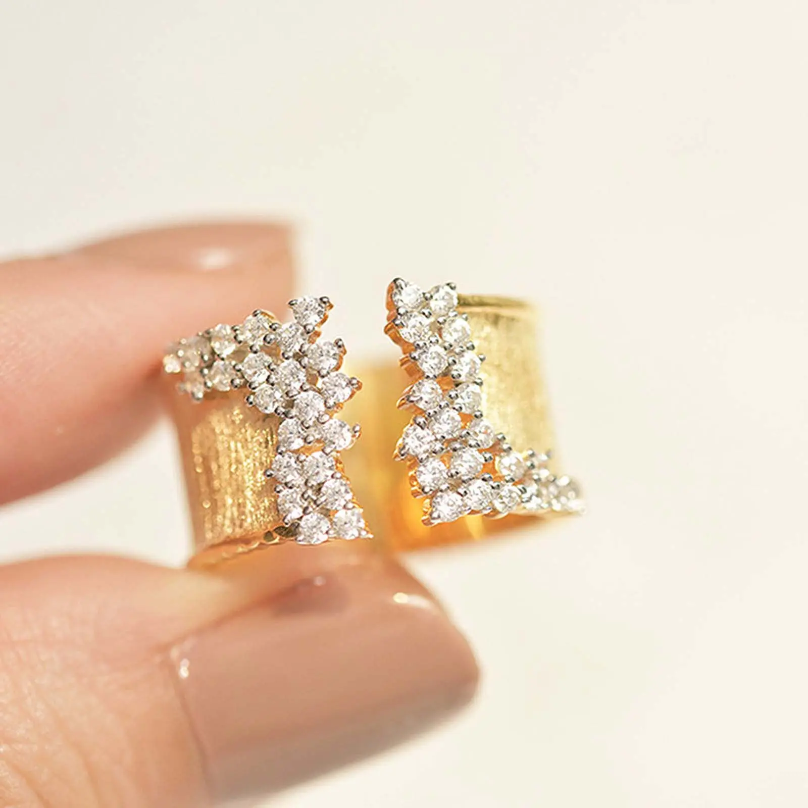Zircon bark open ring unisex ring wedding party ring gift springtok
