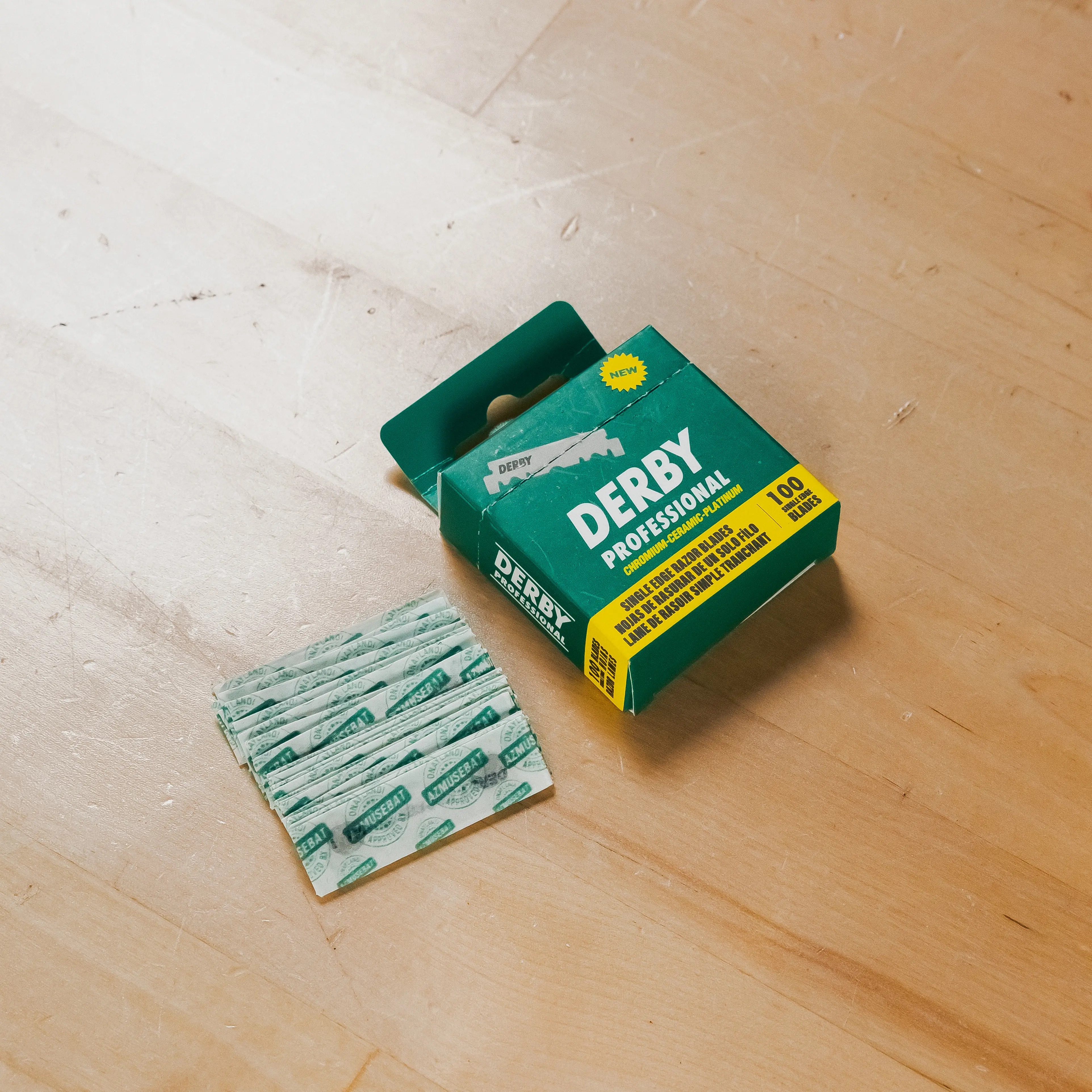 100 Derby Professional Single Edge Razor Blades