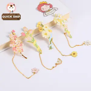 Tulip/Daisy/Cherry Blossom/Lily Metal Bookmark - Personalized Flower Bookmark with Gold Chain, Ideal for Gifts for Birthday,Book Club/Back to School