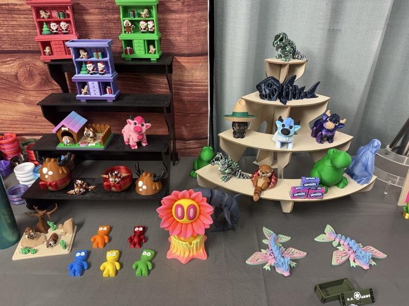Maker Garage PNW Live Build a Box with us - Customizable 3D Figurines & Miniatures Collection - Orders Filled Live for Fresh Starts Home Decor Accessory Modern Home Decoration
