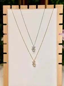 Lily Necklace