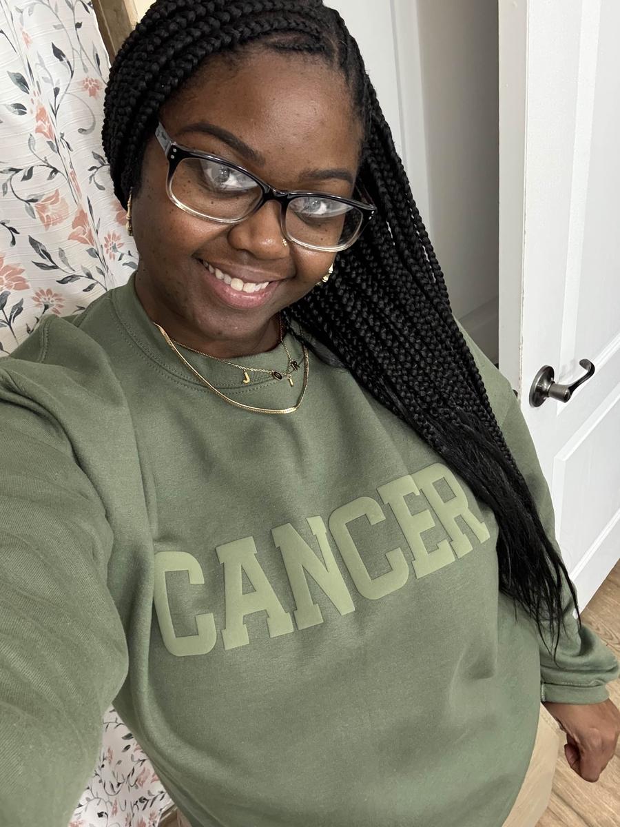 Item: Sweatshirt, XL, Cancer