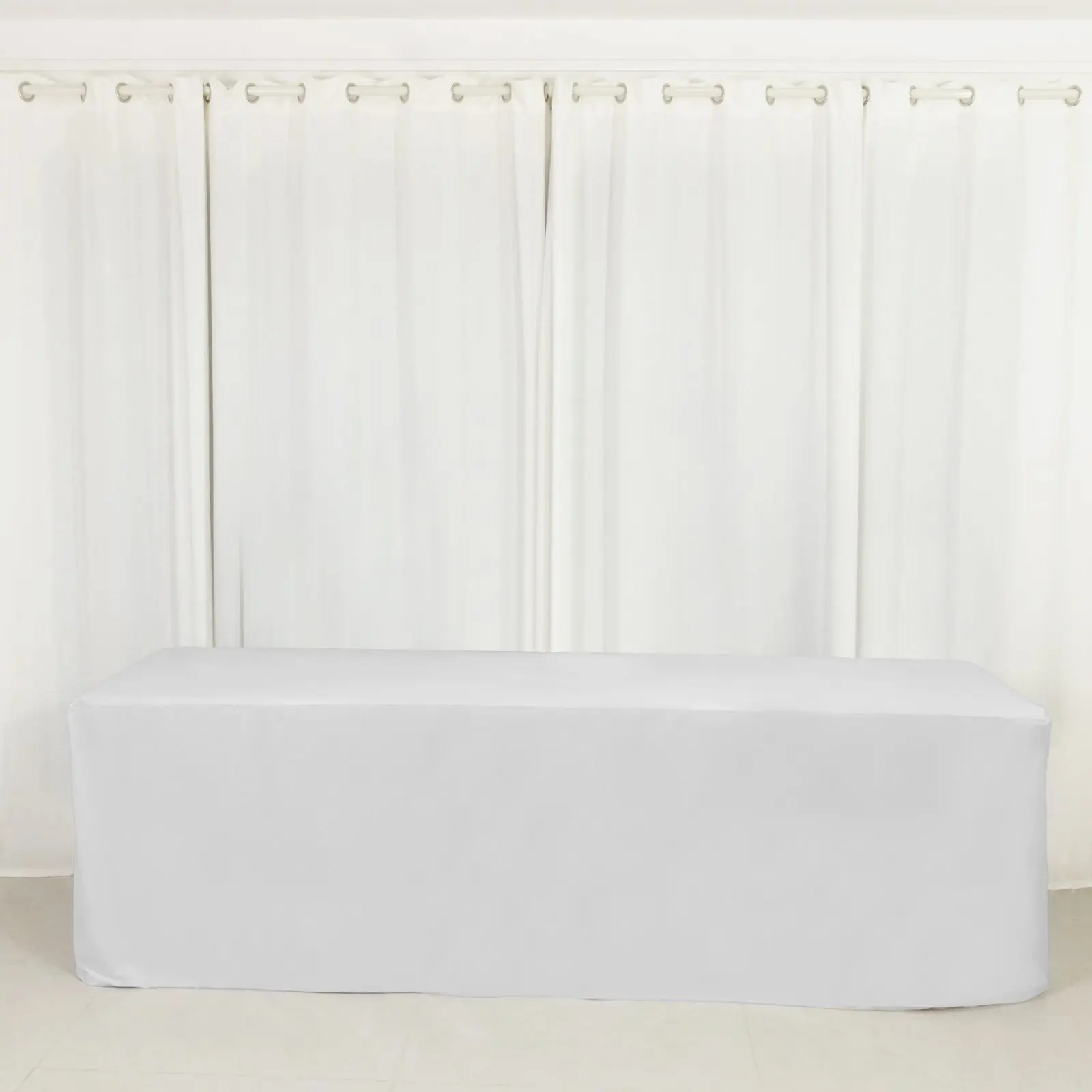 Scuba Rectangular Fitted Tablecloth 8ft White – Wrinkle-Free, Stain Resistant