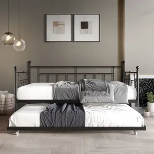 Keilyn Victorian Metal Twin Daybed with Trundle