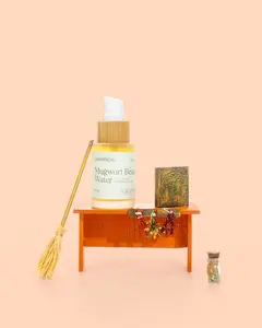 Mugwort Beauty Water