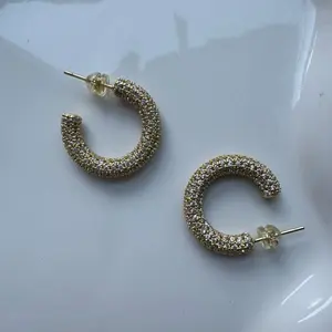 Glamour Hoops Glamour Hoops