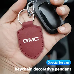 Leather Keychain Car Keychain Horseshoe Buckle Jewelry For GMC Terrain Sierra Canyon Yukon Acadia Savana Denali AT4 Granite