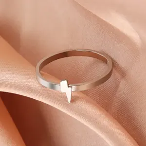 Quality Stainless Steel Super Lightning Bolt Power Ring (Size 6.5-11.5)