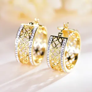 18K gold-plated copper hollow circular earrings: crystal border, delicate & finely crafted. Stylish versatile for daily/parties/outfits/outdoor, ideal gift for Black Friday/Christmas.