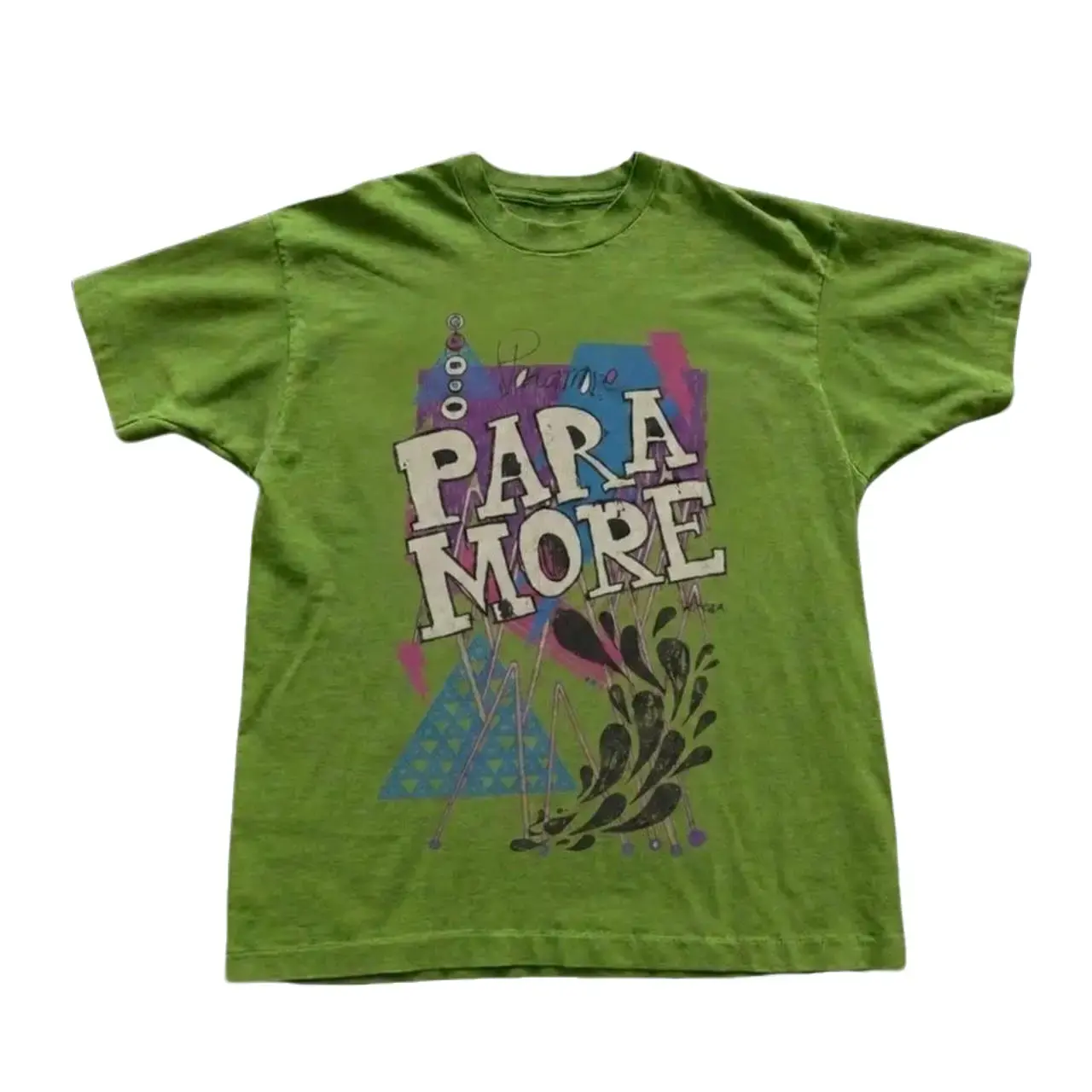 Paramore Vintage Band T-Shirt, Retro Emo Pop Punk Graphic Tee, Y2K Alternative Rock Concert Shirt, Distressed Music Fan Gift