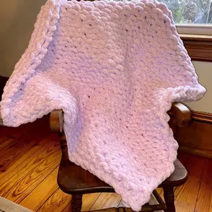 Chunky Knit Baby Blanket
