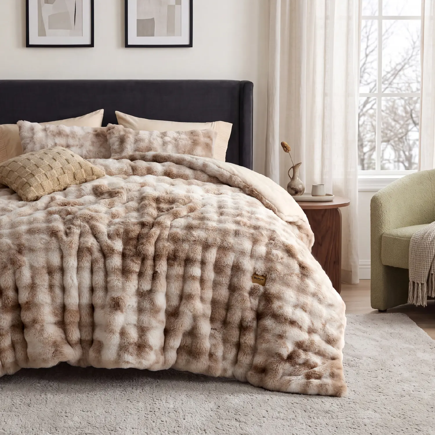 Besure 3 Pieces Fluffy Faux Rabbit Fur Bubble Comforter  Set - Soft Jacqualrd Embroidery Bedding, All- Season Use, Ideal for Bedroom Decoration
