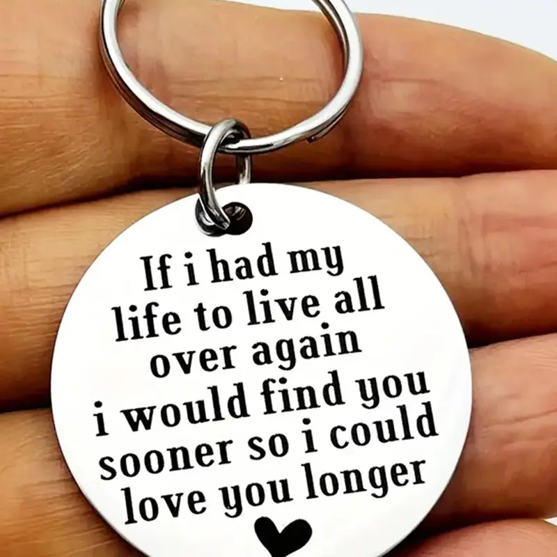 Stainless Steel Keychain, Stylish Pendant Keychain, Personalized Letter Designed Hearts Keychain for Men, Boyfriend, Husband, Birthday, Anniversary, Valentine's Day Love Gift, Heart Keychains