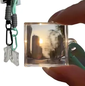 2Pcs Pixel Stylized Lens Keychain, Funny Pixel Window Pixel Mirror Pixel Filter with Lanyard, Pixel Game Party Gift, Pendant for Backpack Handbag