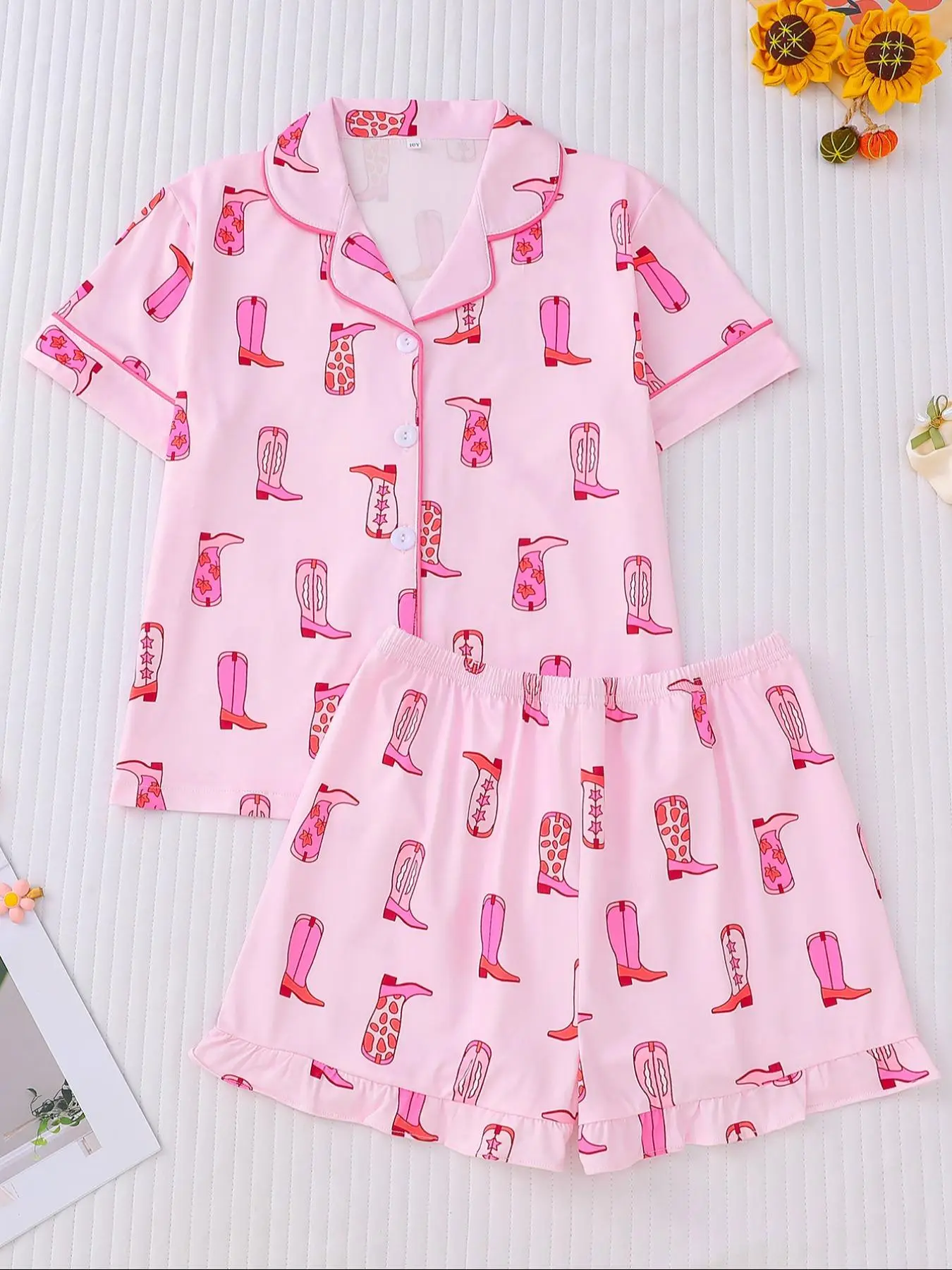 Girl's All Over Print Short Sleeve Pajama Set, Cute Button Front Lapel Neck Top & Ruffle Hem Elastic Waist Shorts Pj Set, Kids Sleepwear, Pajamas