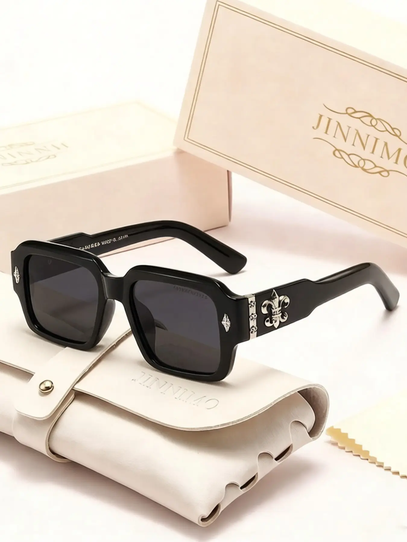 New Fashion Trendy Sunglasses, Versatile Face-Slimming, Perfect for Young Adults, Leather Box Included, Unisex Design, Trendy Beach Eyewear, Shades