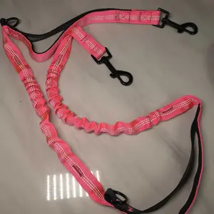 Product Review of iYoShop Hands Free Dog Leash with Zipper Pouch, Dual Padded Handles and Durable Bungee for Walking, Jogging and Running Your Dog from C**l t** C**️