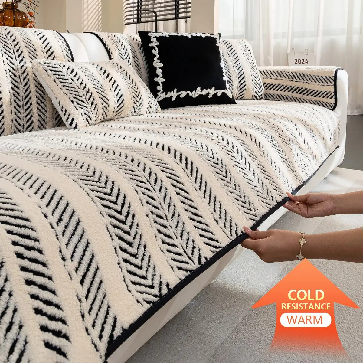 Faux Fur Thick Sofa Cover, 1 Count Non-slip Colorblock Sofa Slipcover, Couch Sofa Protector for Home Living Room, Sofa Protector for Pet Cat Dog, Livi