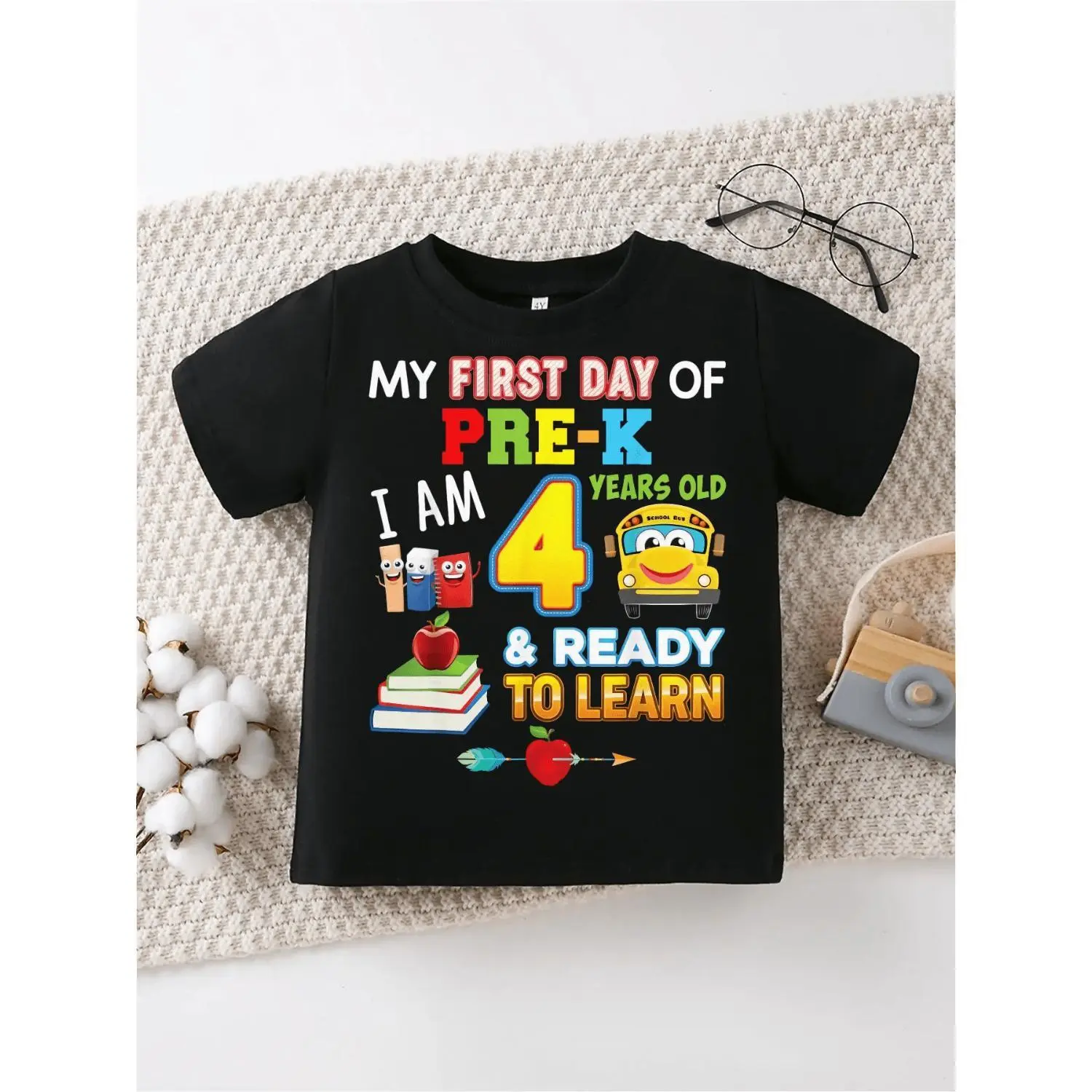My First Day of Pre K I Am 4 Years Old Ready to Learn Back to School T Shirt Funny Preschool Outfit School Bus Apple Books Gift for Children