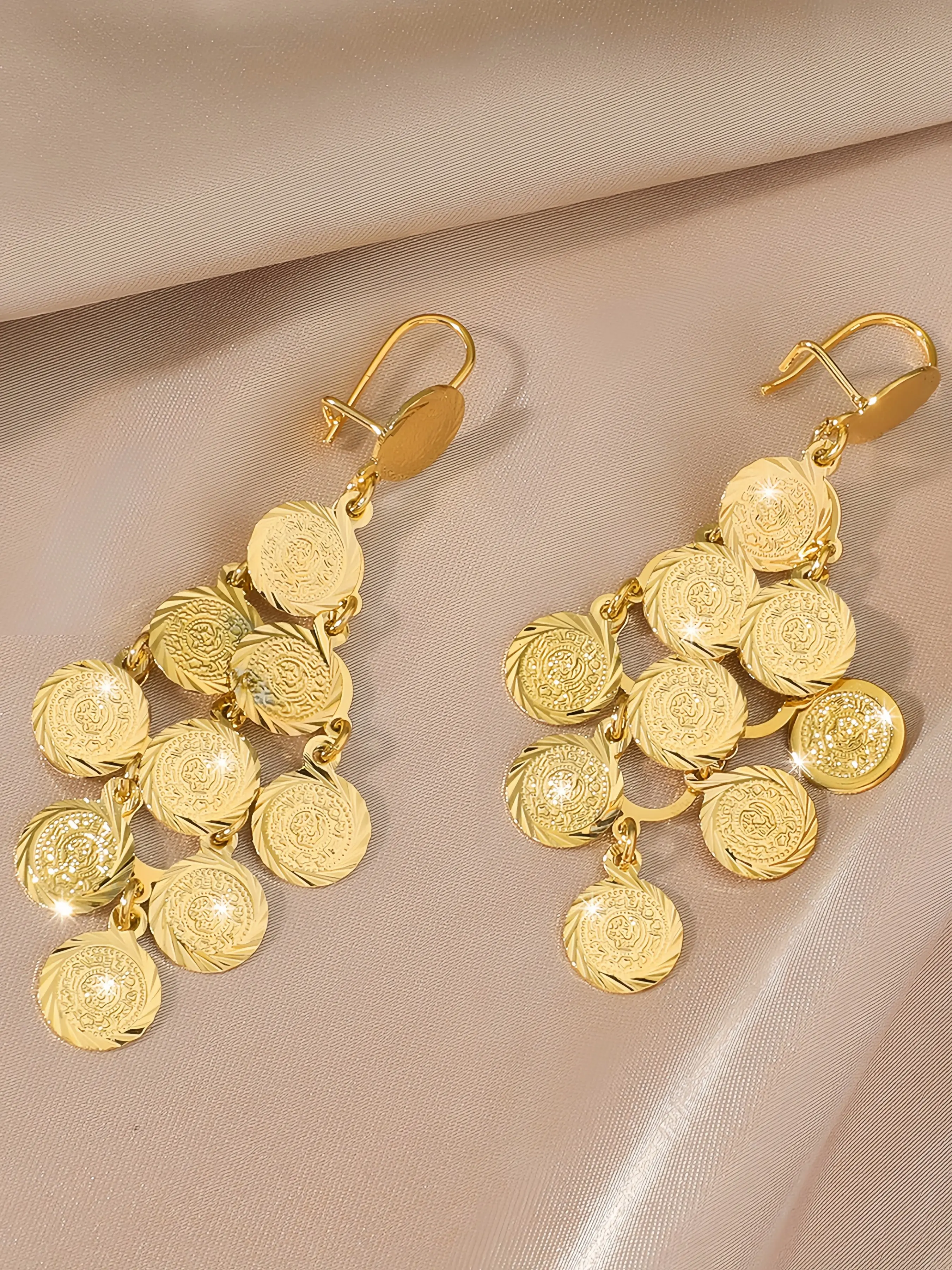 Antique Coin Tassel Dangle Earrings, High-Quality Copper Jewelry, Trendy Jewelry, Luxurious Gift for Ladies, Perfect for Valentine's Day and Daily Accessories, Dangling Earrings