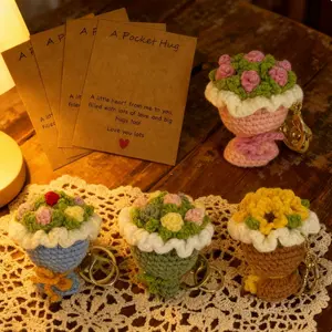 Handmade Flower Keychain with Cards,Birthday Christmas Gifts for Women Men,Surprise Gift for Mom Dad Kids Boyfriend Girlfriend Stocking Stuffer,Easter Basket Stuffers Bag Key Chain Decor