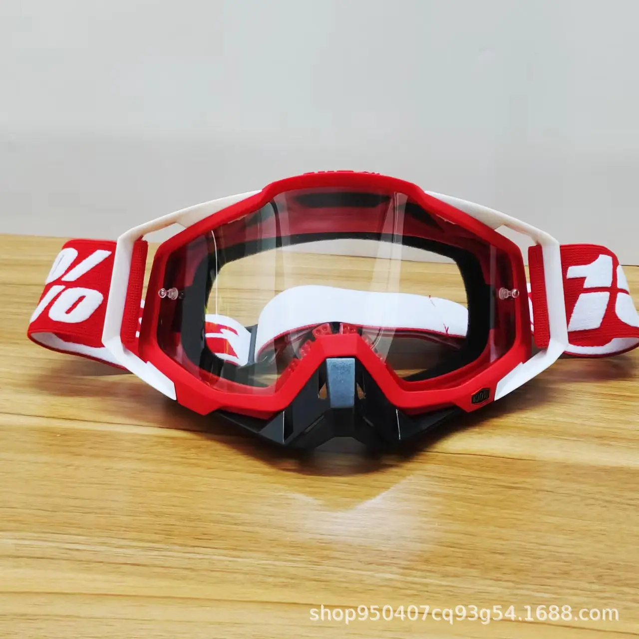 70 red framed black nose   transparent s