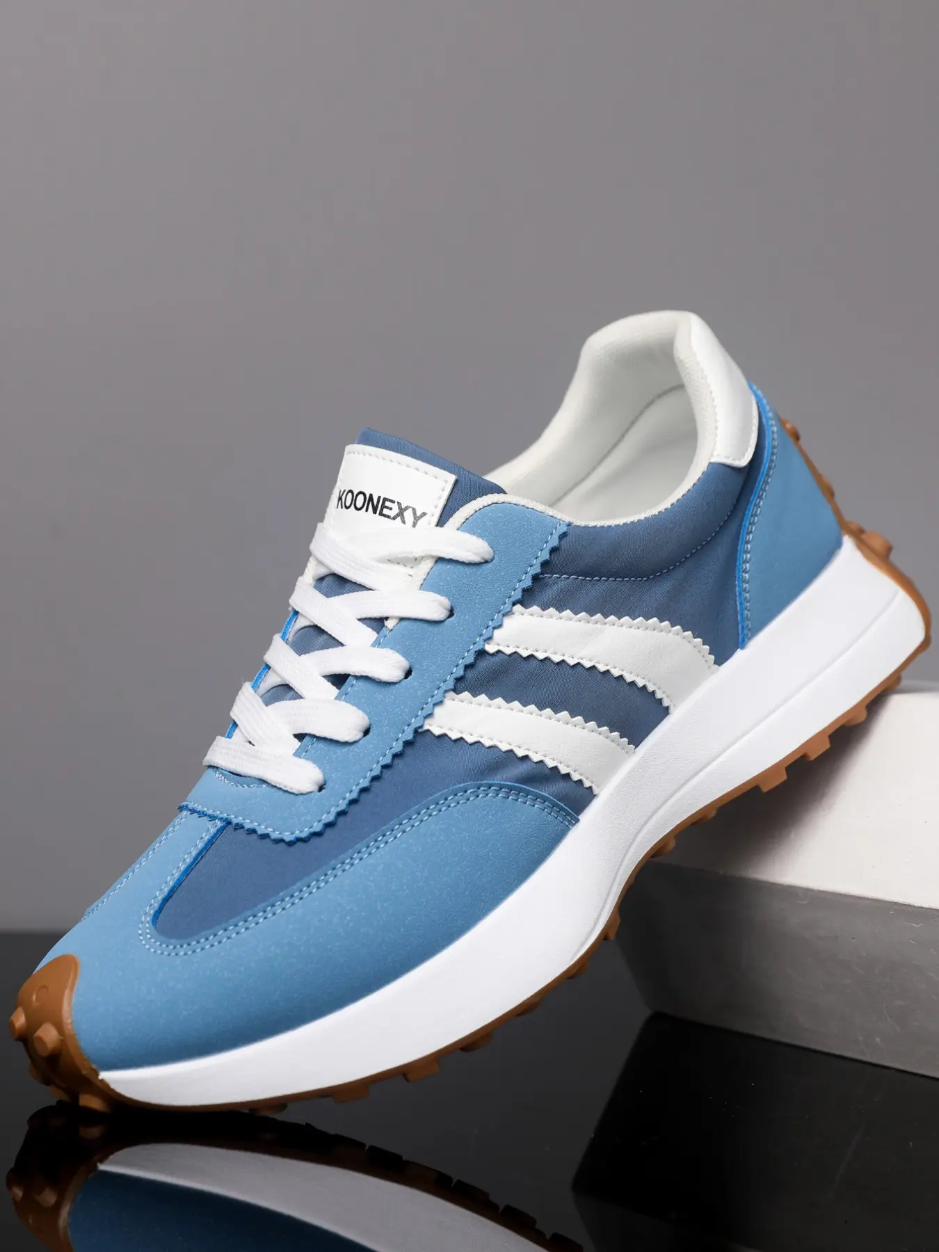 Casual Sport Shoes, Plain Design, Less Than Ankle Height, All Seasons Wear, Ideal for Daily Activities & Casual Outings, Sneaker, Sporty Sneakers, Footwear Sneakers