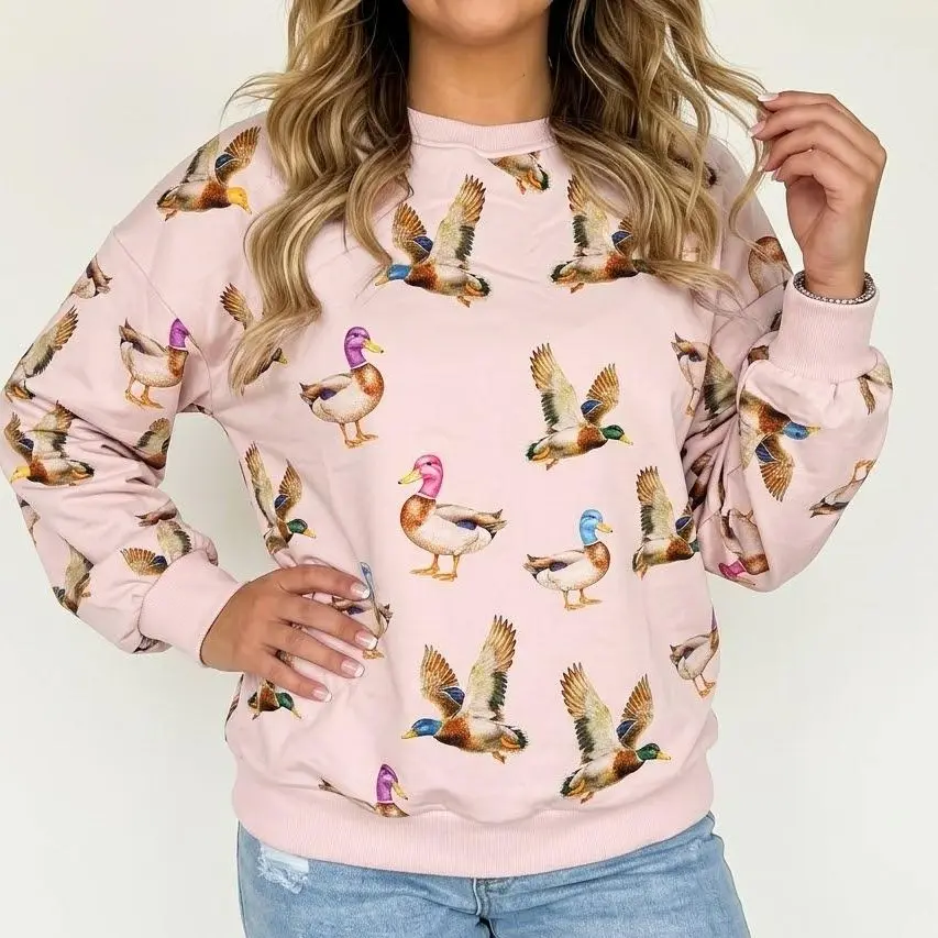 PHEFEE Women's Cute Mallard Duck Graphic Polyester Sweatshirt, Oversized Loose-Fit Crew Neck Long Sleeve Pullover, Casual Fall Winter Western Country Aesthetic Animal Tops, Breathable