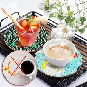 Diamond Painting Coasters, 8Pcs 5D Christmas Diamond Art Kits for Adults Kids, Christmas Diamond Painting Coasters with Holder for Christmas Home Decor