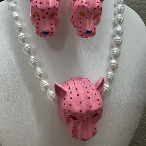 Set Collar y Aretes Pantera