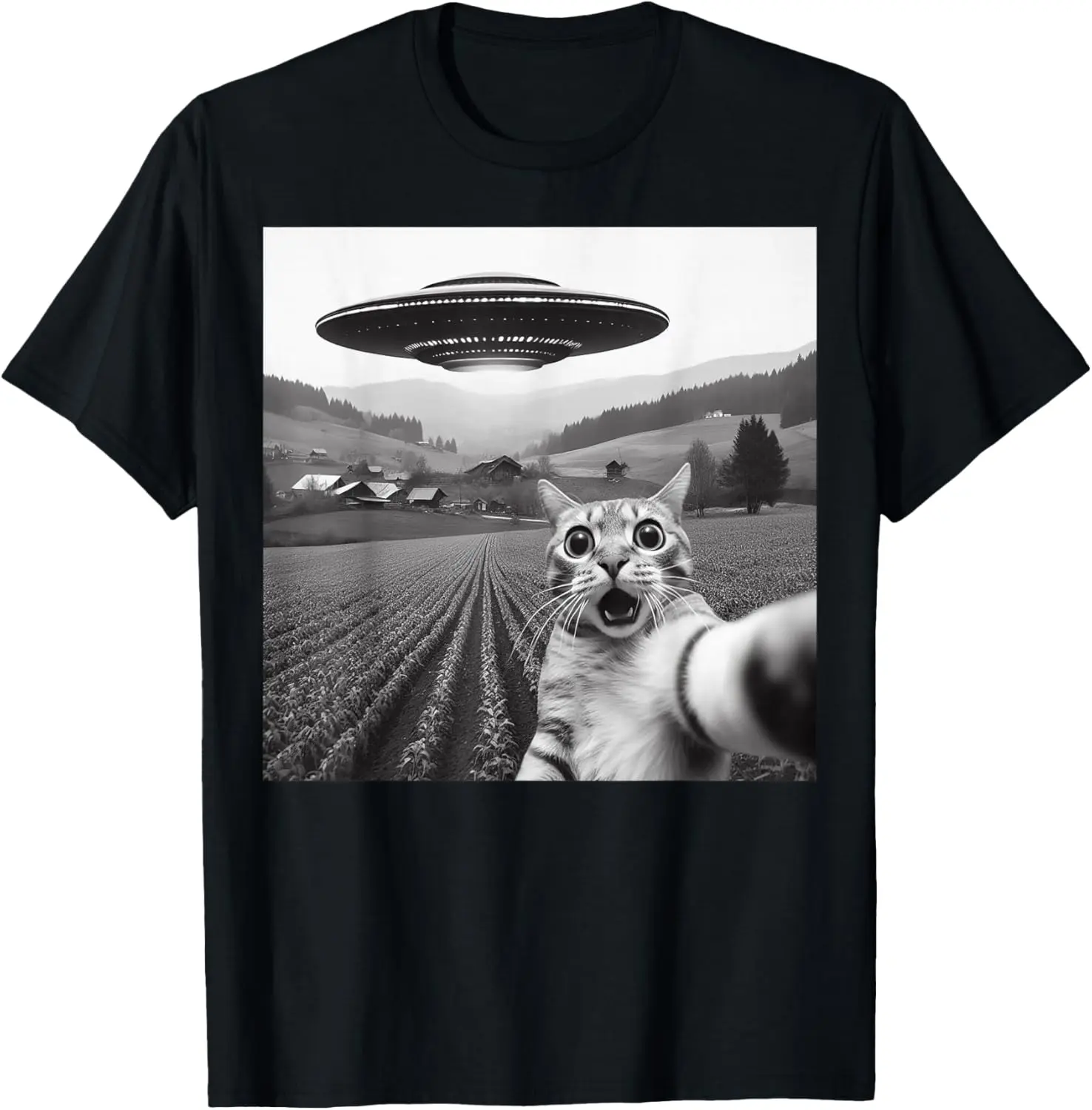 Aliens Abducted My Cat Funny Graphic T-Shirt for Cat Lovers Humor Sci-Fi Tee Trendy UFO Paranormal Gift for Adults Unisex Casual Wear,shirts,women,brandy,melville,nyc,Distressed,Skull,Crop,purple,rain
