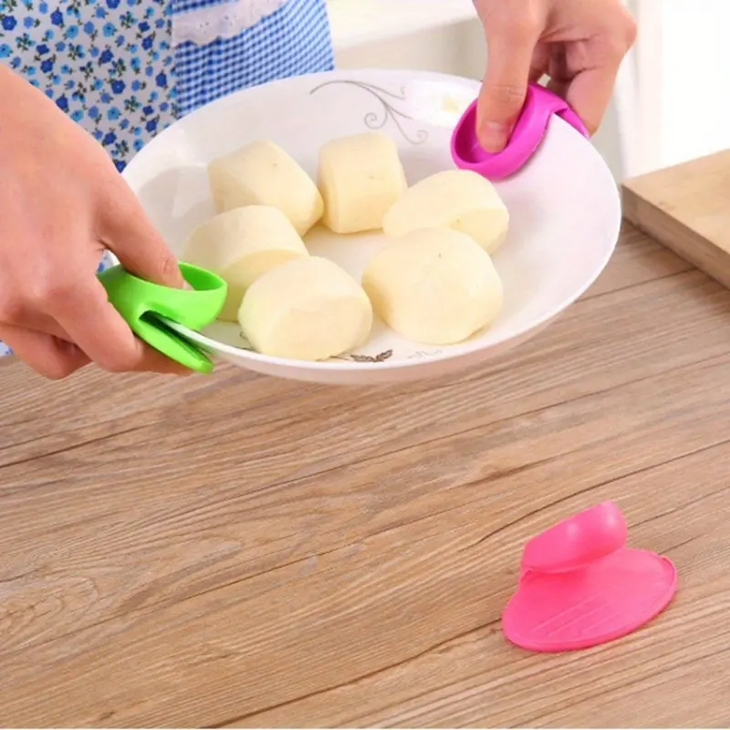 1PC Silicone Insulated Finger Covers Oven Microwave Insulated Gloves Oven Mitts High Temperature Resistant Thickened Insulated Mat Gift
