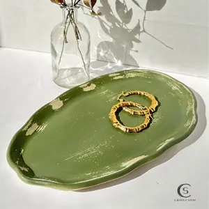 Handcrafted Concrete Tray – Unique & Durable Home Accent. Valet Tray, Catchall Tray, Jewelry Tray, Coffee Table Tray.