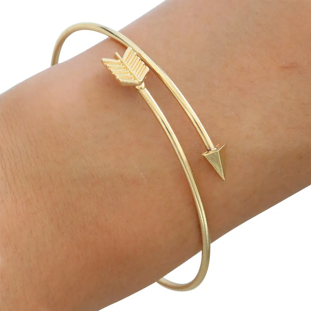 Jewelry: Alloy adjustable arrow-shaped simple bracelet and wrist accessory