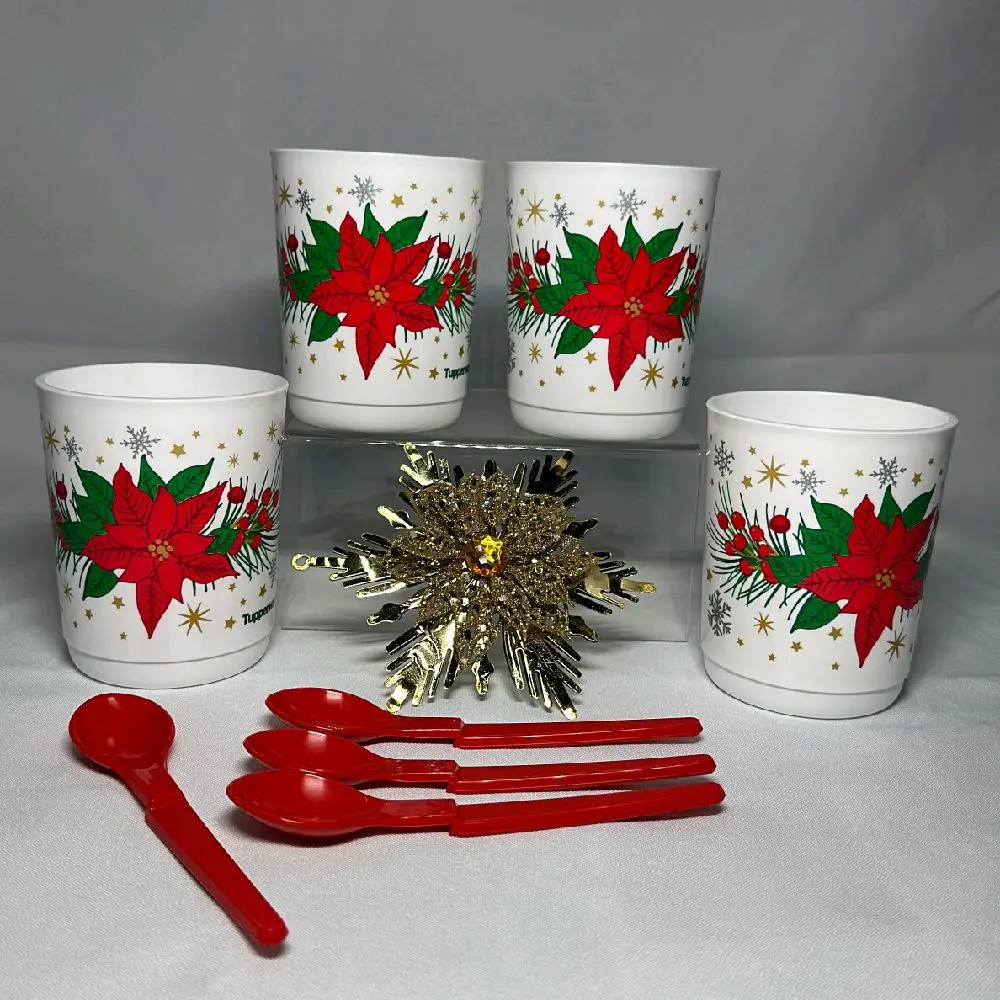Poinsettia Mugs with little spons set de 4 mugs and 4 spons