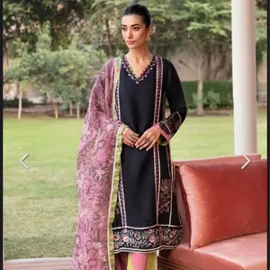 Ethnic Pakistani Dress - Traditional Style as Described