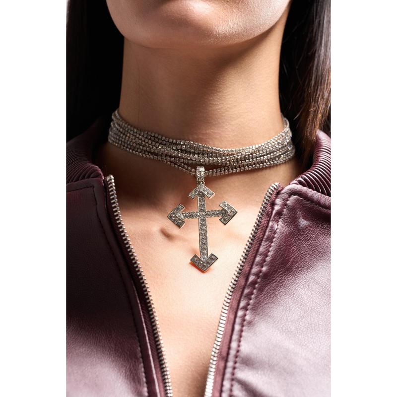 CROSS MY HEART CHOKER
