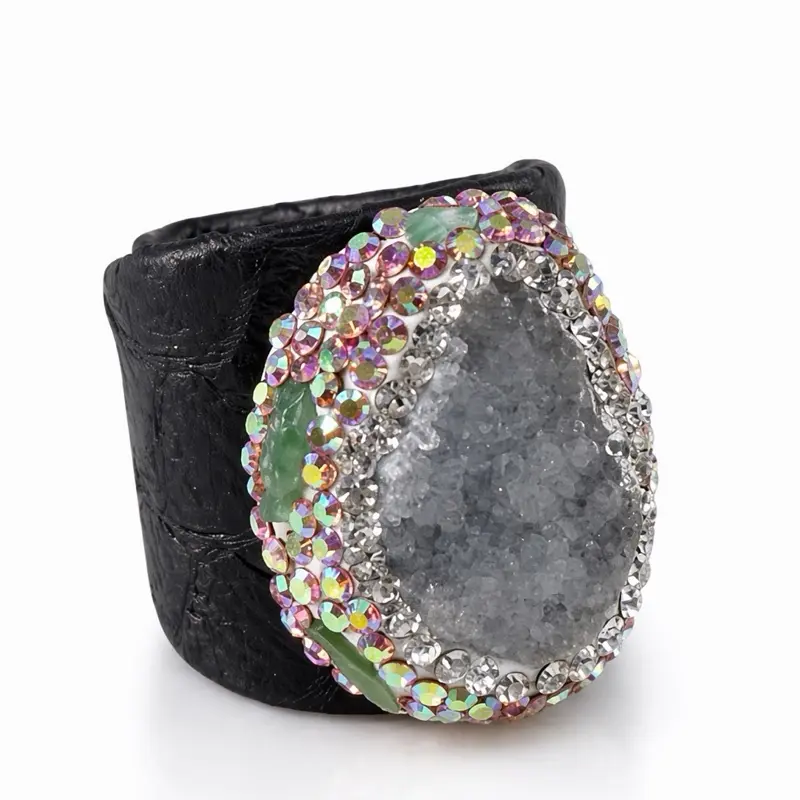 Maite Jewelry Elite Salvaige Ring - Bold Design with Intense Textures and Prominent Stone for a Statement Look
