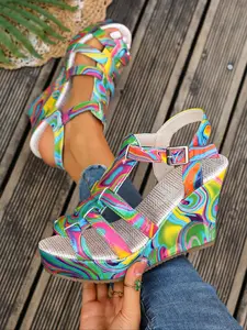 Summer New Women's Plus Size Rainbow Swirl Wedge Heel Hook Sandals, Casual Thin Strap Thick Sole Open Toe Shoes, Comfortable Summer Footwear