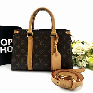 Pre-owned Louis Vuitton Leather Shoulder Bags Monogram Canvas Carryall PM RS3126733
