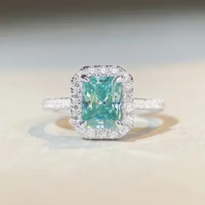 Moisanite Diamond Palaiba Color （Mint Green）2 Carats  Radiant Cutting  Ring JM001