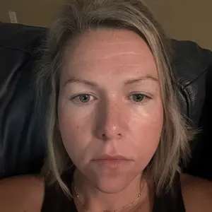 Product Review of [medicube] Affordable Glass Glow Skincare Set | Includes 8 products for Gentle Skin Glow Routine from C**n