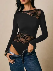 Women's black one-piece dress with lace detailing, sexy and figure-hugging cut, long sleeves + round neckline, suitable for everyday wear with a chic and understated mature style, Womenswear Lady