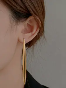 Simple Stainless Steel Minimalist Water Drop Earrings for Women, Featuring Raindrop Teardrop Designs, Statement Studs, And Aesthetic Jewelry.