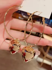 Simple Heart Hollow Out Hoop Earrings, Fashionable Metal Texture Ear Cuffs, Trendy Jewelry, Perfect Valentine's Day Gift, Unique Style Jewelry, Lightweight Earring