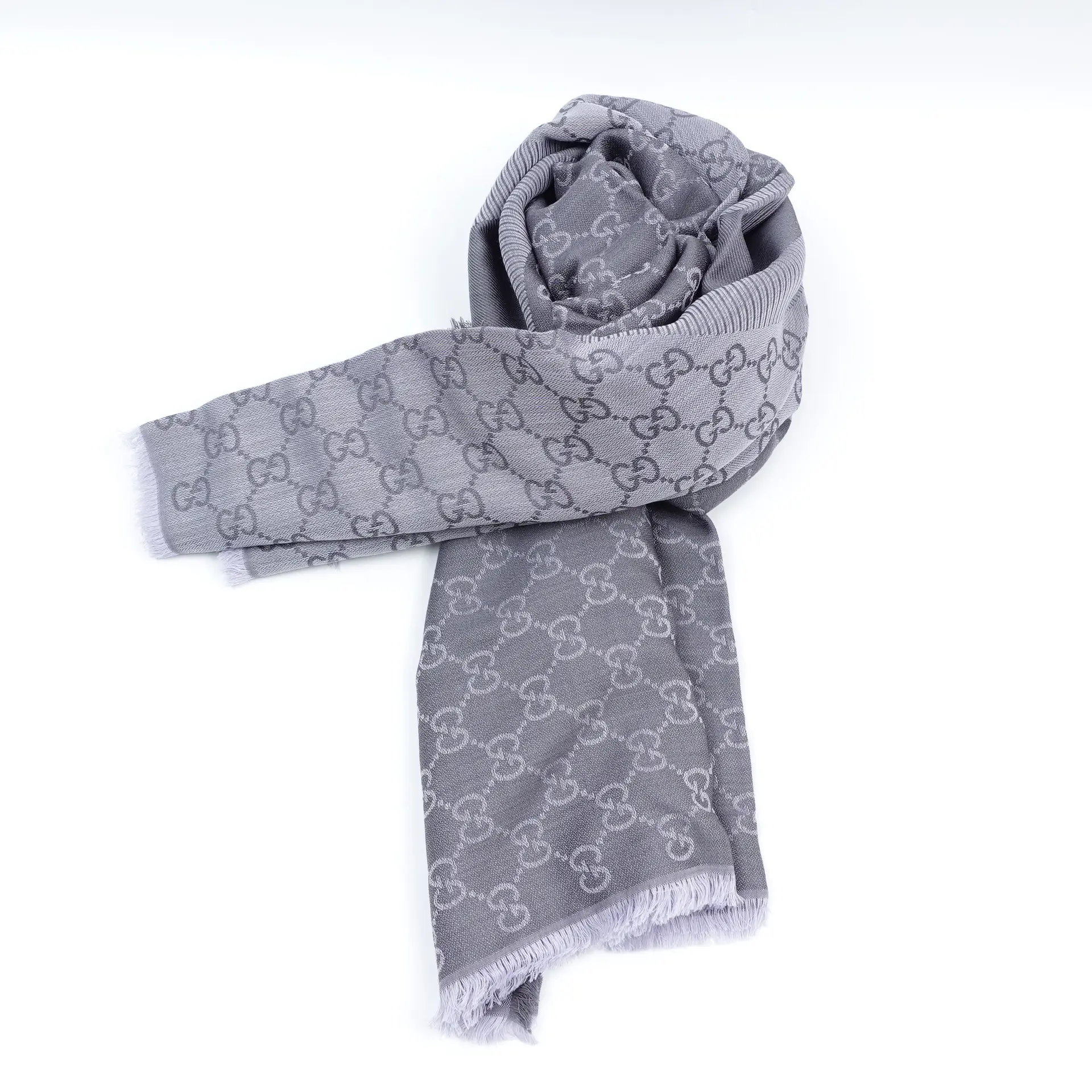 Pre-owned Gucci Gray Wool Scarf T10415200
