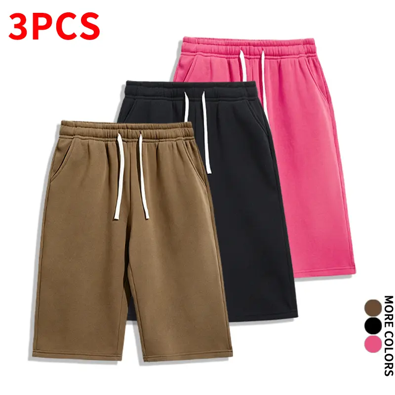 Men’s basic casual jogger sweatpants, three-quarter length, elastic waistband and pockets, suitable for sports, home wear, and relaxing—an everyday summer essential.