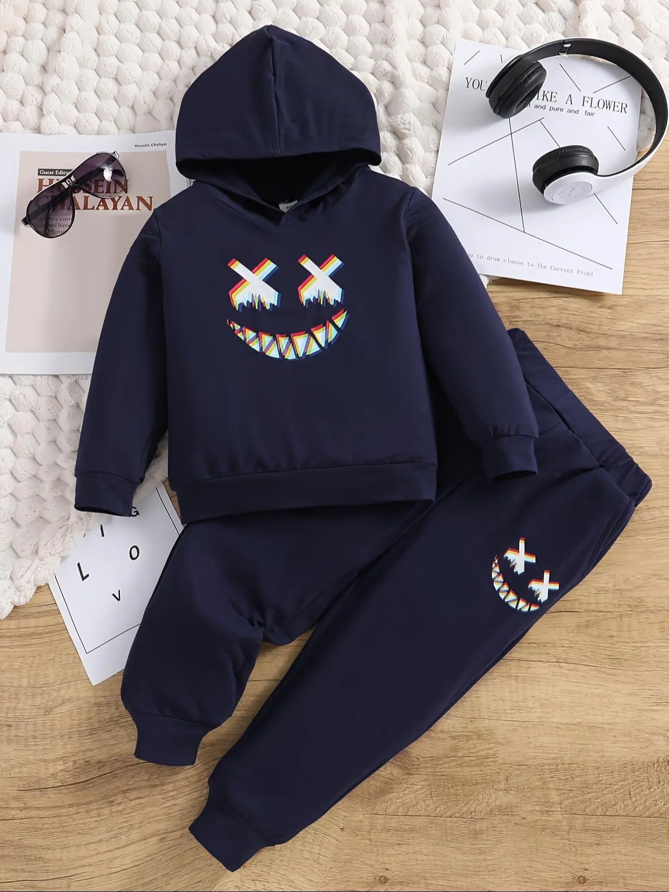 Two-Piece Set Boy's Cartoon Face Print Hoodie & Elastic Waist Sweatpants Set, Casual Long Sleeve Hooded Sweatshirt & Pocket Jogger Pants, Kids Fall &