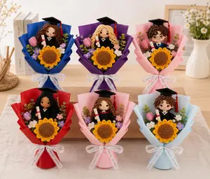 Custom Crochet Graduation Bouquet, Full Doll BEST-SELLING GIFT Graduate Doll & Flowers, Class of 2026